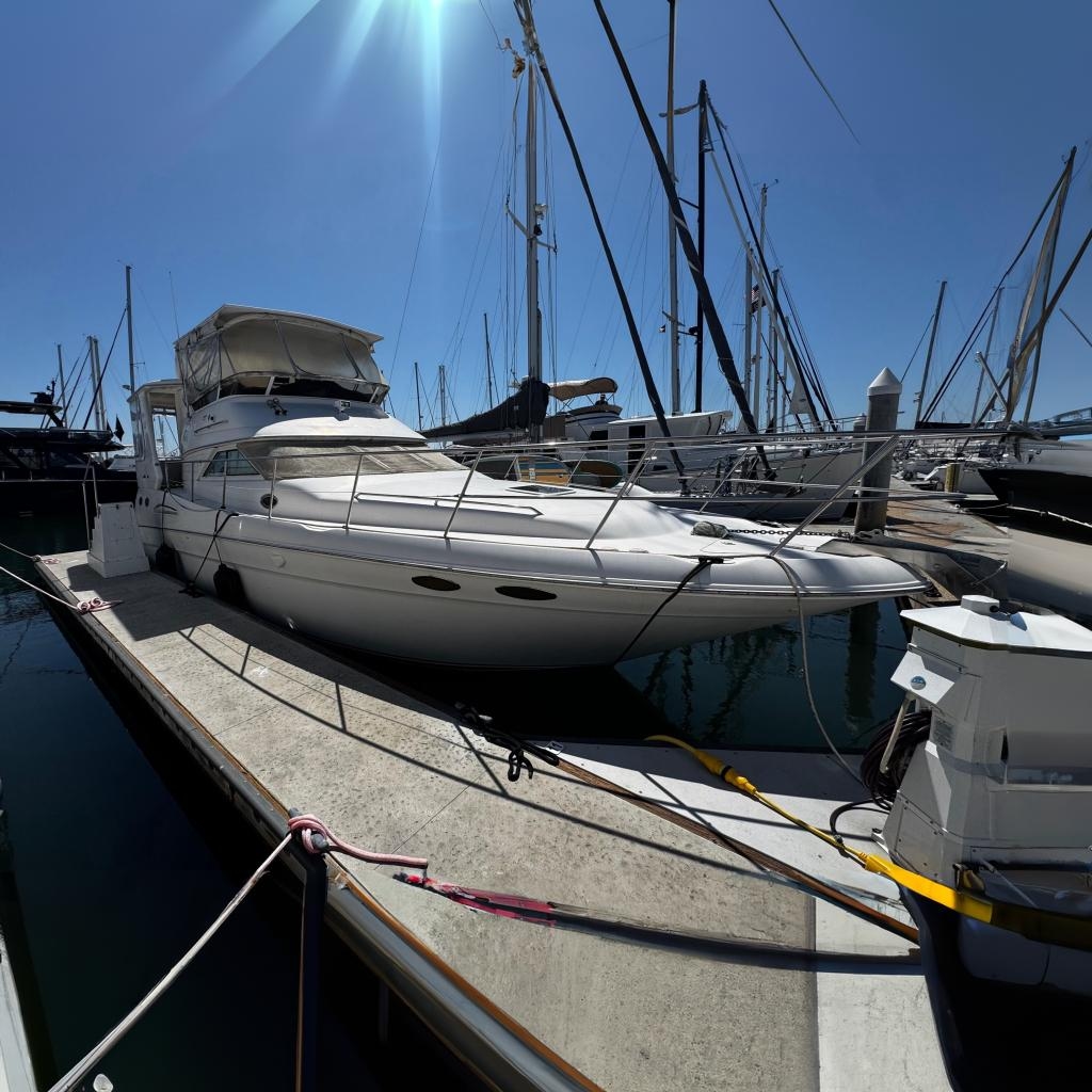 1997 Sea Ray 420 Aft Cabin - Sold Boat