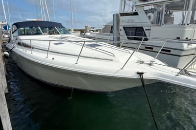BOATZON | Sea Ray 420 Sundancer 1990
