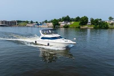 BOATZON | Sea Ray 440 Express Bridge 1995 BOATZON | Sea Ray 440 Express Bridge 1995