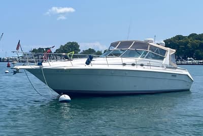 BOATZON | Sea Ray 440 Sundancer 1995 BOATZON | Sea Ray 440 Sundancer 1995
