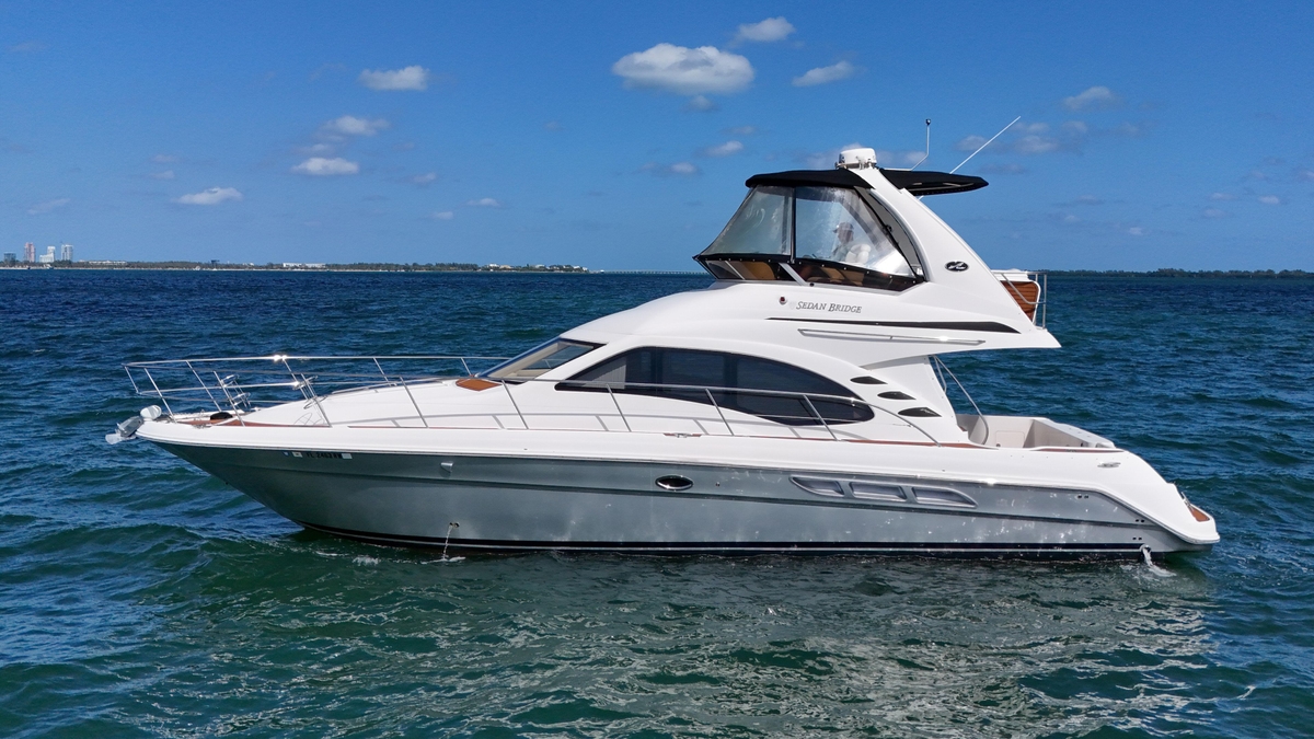 2006 Sea Ray 440 Sundancer - Sold Boat