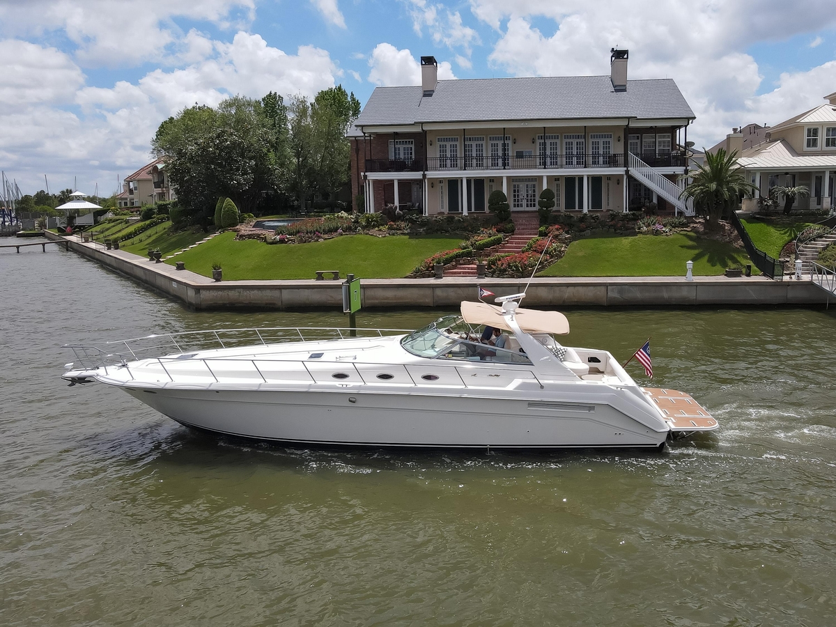 1996 Sea Ray 500 Sundancer - Sold Boat