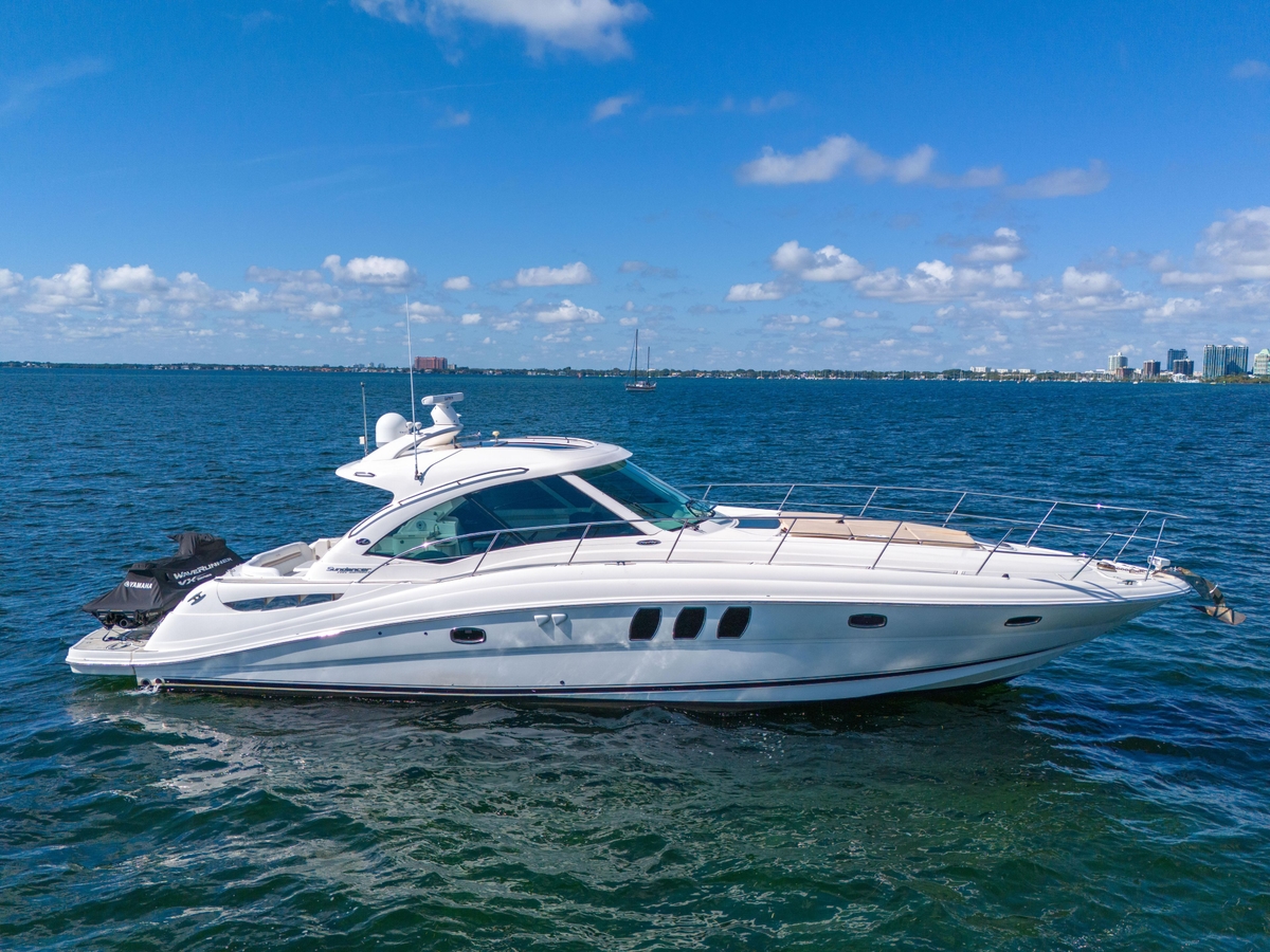 2010 Sea Ray 500 Sundancer - Sold Boat