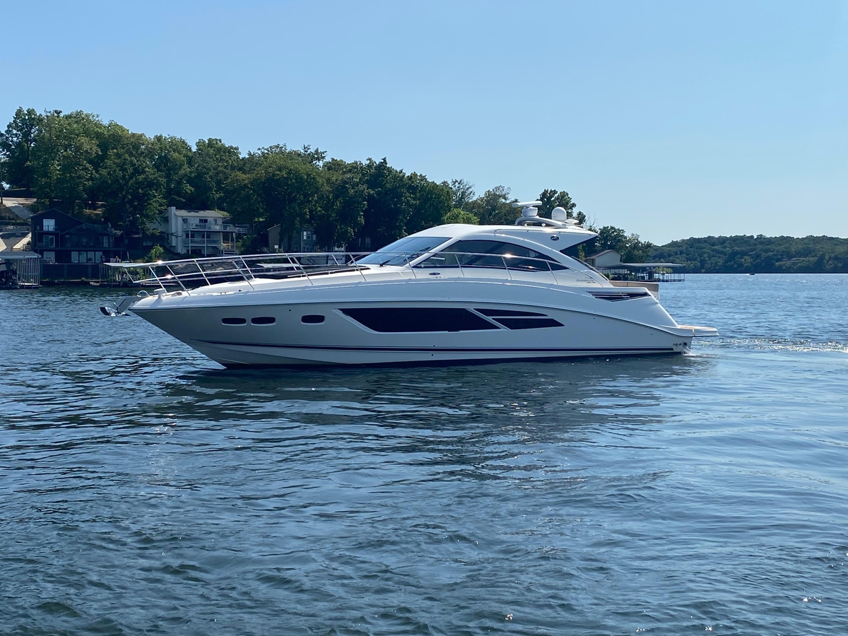 2015 Sea Ray 510 Sundancer - Sold Boat