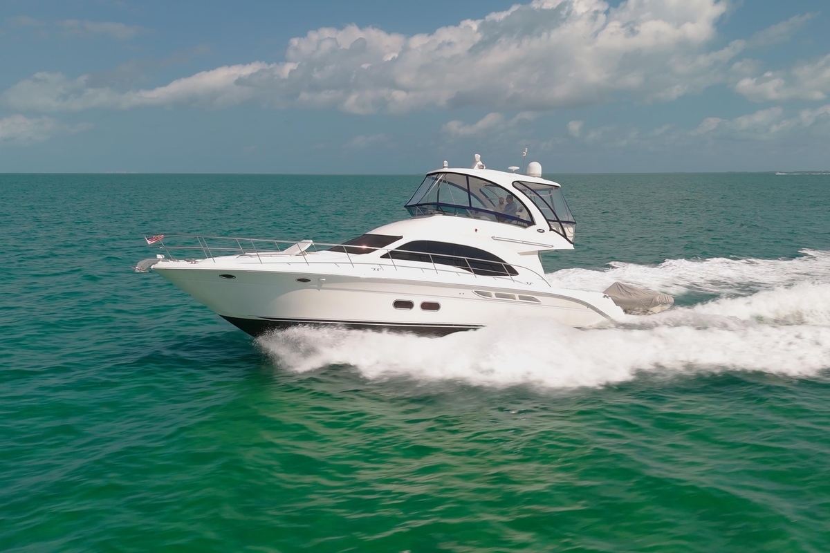 2008 Sea Ray 520 Sedan Bridge - Sold Boat