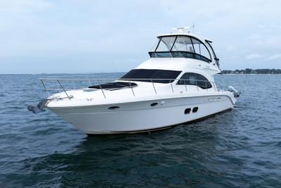BOATZON | Sea Ray 520 Sedan Bridge 2010