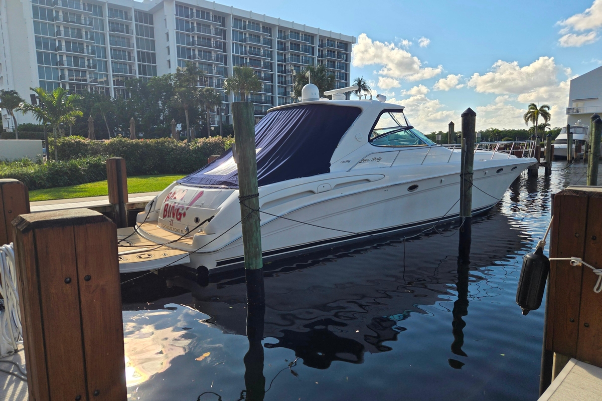 2000 Sea Ray 540 Sundancer - Sold Boat