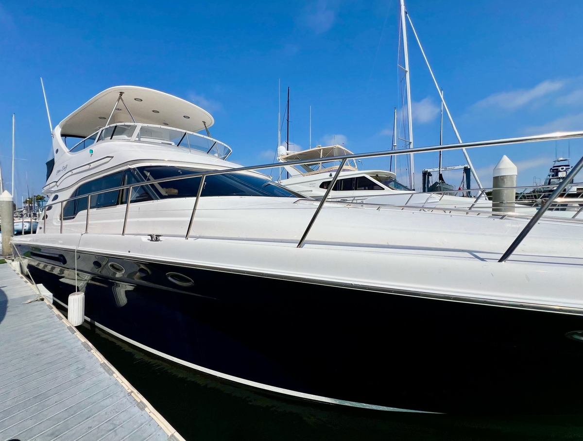 2002 Sea Ray 560 Sedan Bridge - Sold Boat