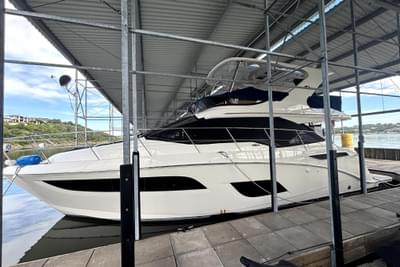 BOATZON | Sea Ray Fly 460 2018