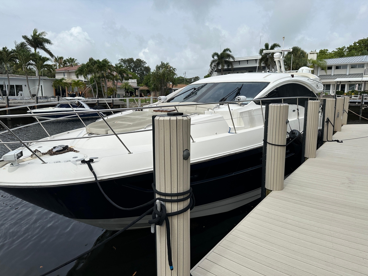 2016 Sea Ray L590 - Sold Boat