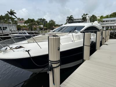 BOATZON | Sea Ray L590 2016