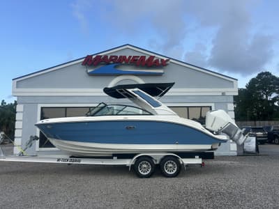 BOATZON | Sea Ray SDX 230 Outboard 2026