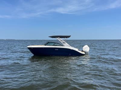 BOATZON | Sea Ray SDX 230 Outboard 2026