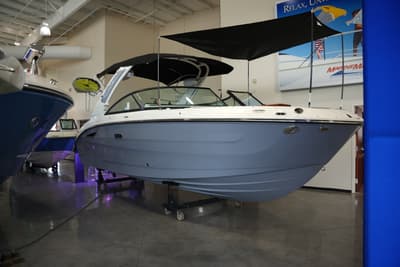 BOATZON | Sea Ray SDX 250 2025