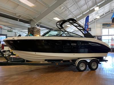 BOATZON | Sea Ray SDX 250 2025