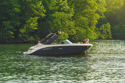 BOATZON | Sea Ray SDX 250 2025