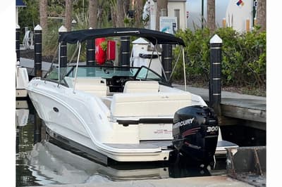 BOATZON | Sea Ray SDX 250 Outboard 2019