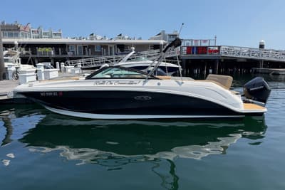 BOATZON | Sea Ray SDX 250 Outboard 2019