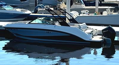 BOATZON | Sea Ray SDX 250 Outboard 2022