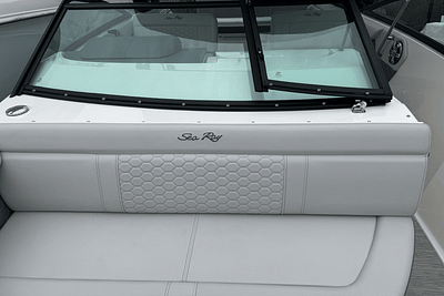 BOATZON | Sea Ray SDX 250 OUTBOARD 2024