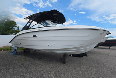 BOATZON | Sea Ray SDX 250 Outboard 2026