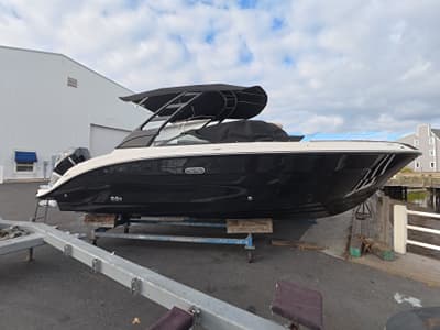BOATZON | Sea Ray SDX 250 Outboard 2027