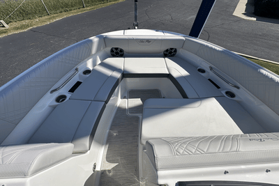 BOATZON | Sea Ray SDX 250 Surf 2026