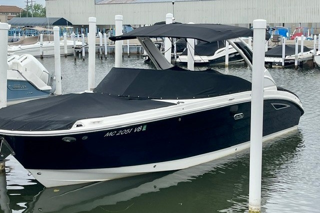2025 Sea Ray SDX 270 - Sold Boat