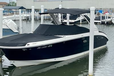 BOATZON | Sea Ray SDX 270 2025