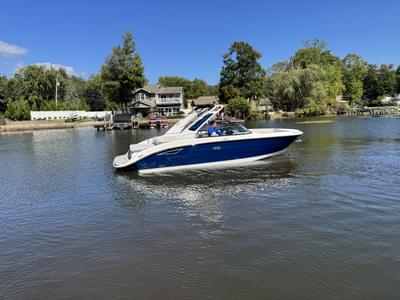 BOATZON | Sea Ray SDX 270 2026