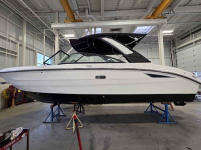 BOATZON | Sea Ray SDX 270 2026