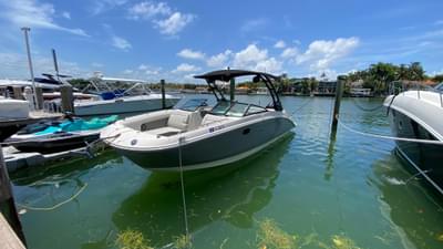 BOATZON | Sea Ray SDX 270 Outboard 2021