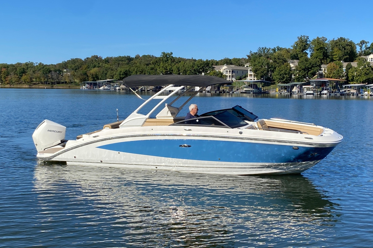 2022 Sea Ray SDX 270 Outboard - Sold Boat