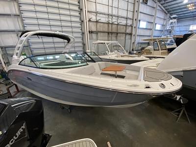 BOATZON | Sea Ray SDX 270 Outboard 2025