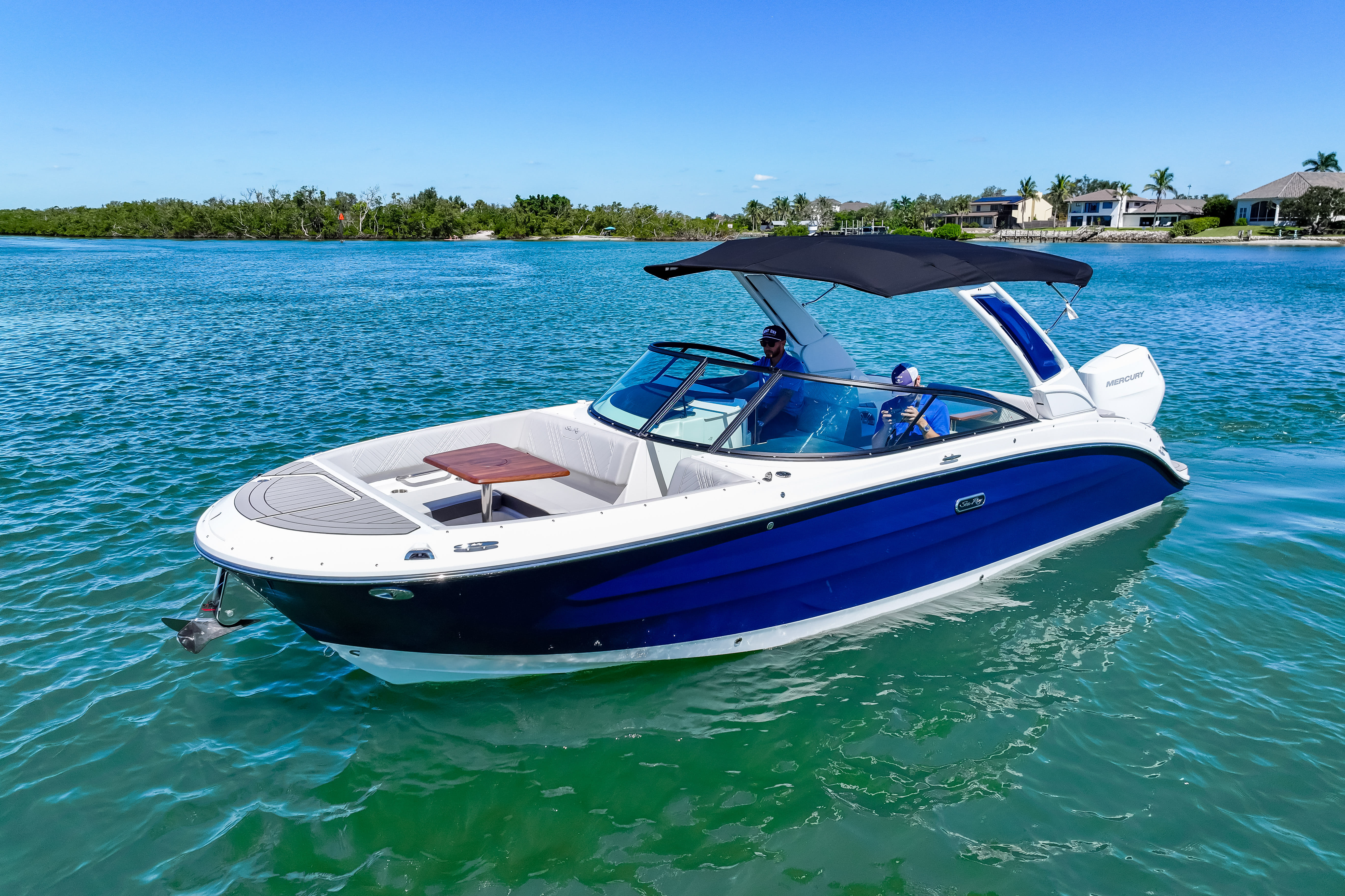 New Sea Ray SDX 270 Outboard 2025 for sale in Venice, Florida