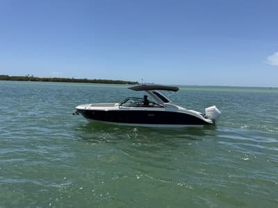 BOATZON | Sea Ray SDX 270 Outboard 2026