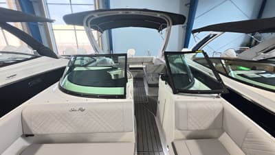 BOATZON | Sea Ray SDX 270 Outboard 2027 BOATZON | Sea Ray SDX 270 Outboard 2027