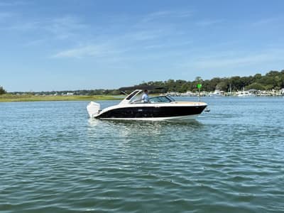 BOATZON | Sea Ray SDX 270 Outboard 2027