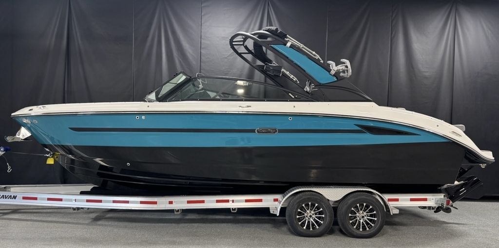 2025 Sea Ray SDX 270 Surf - Sold Boat