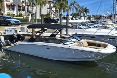 BOATZON | Sea Ray SDX 290 Outboard 2024