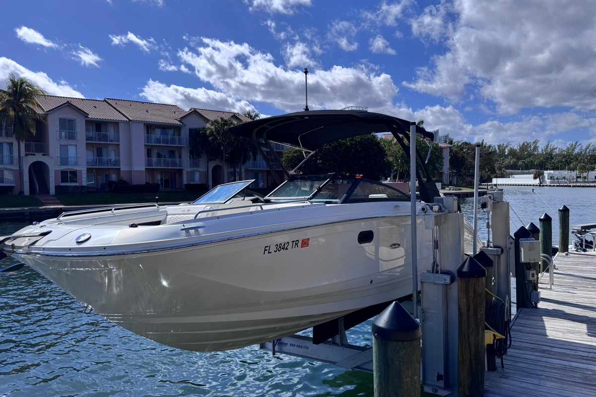 2024 Sea Ray SDX 290 Outboard - Sold Boat