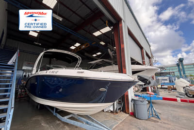 BOATZON | Sea Ray SDX 290 Outboard 2026