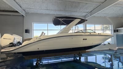 BOATZON | Sea Ray SDX 290 Outboard 2026
