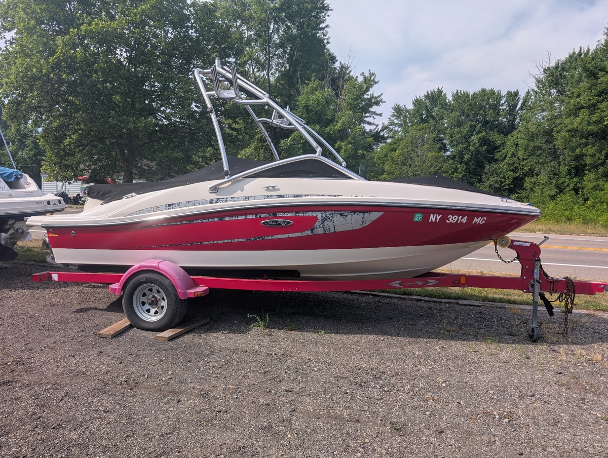 2009 Sea Ray Sea Ray 185 SPORT 2009 - Sold Boat