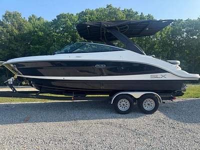 BOATZON | Sea Ray SLX 260 2025