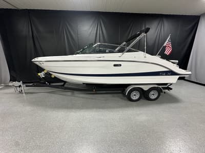 BOATZON | Sea Ray SLX 260 2026