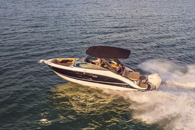 BOATZON | Sea Ray SLX 260 Outboard 2023