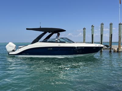 BOATZON | Sea Ray SLX 260 Outboard 2023