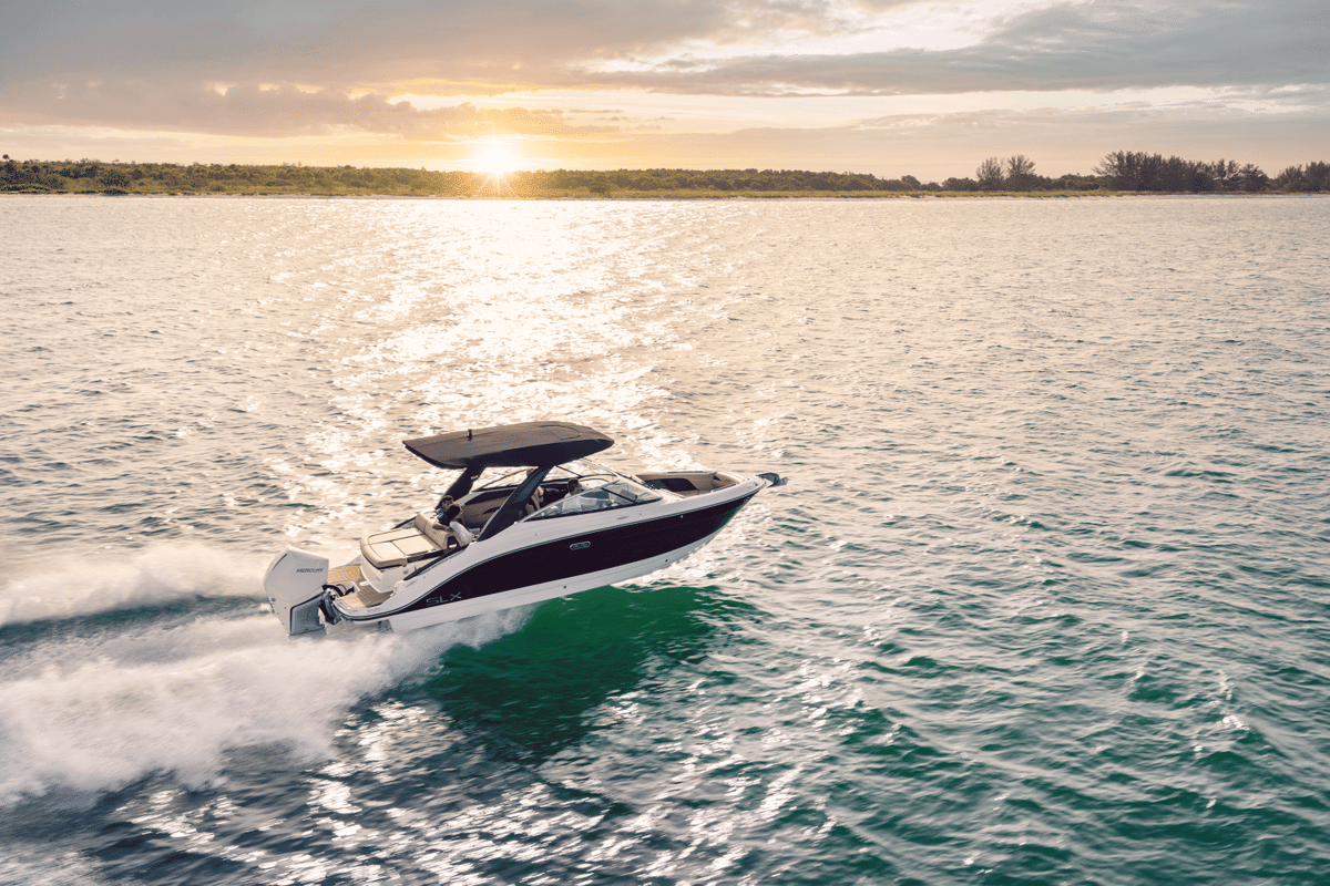 2025 Sea Ray SLX 260 Outboard - Sold Boat