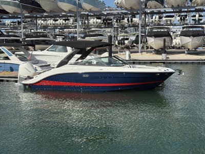 BOATZON | Sea Ray SLX 260 Outboard 2026